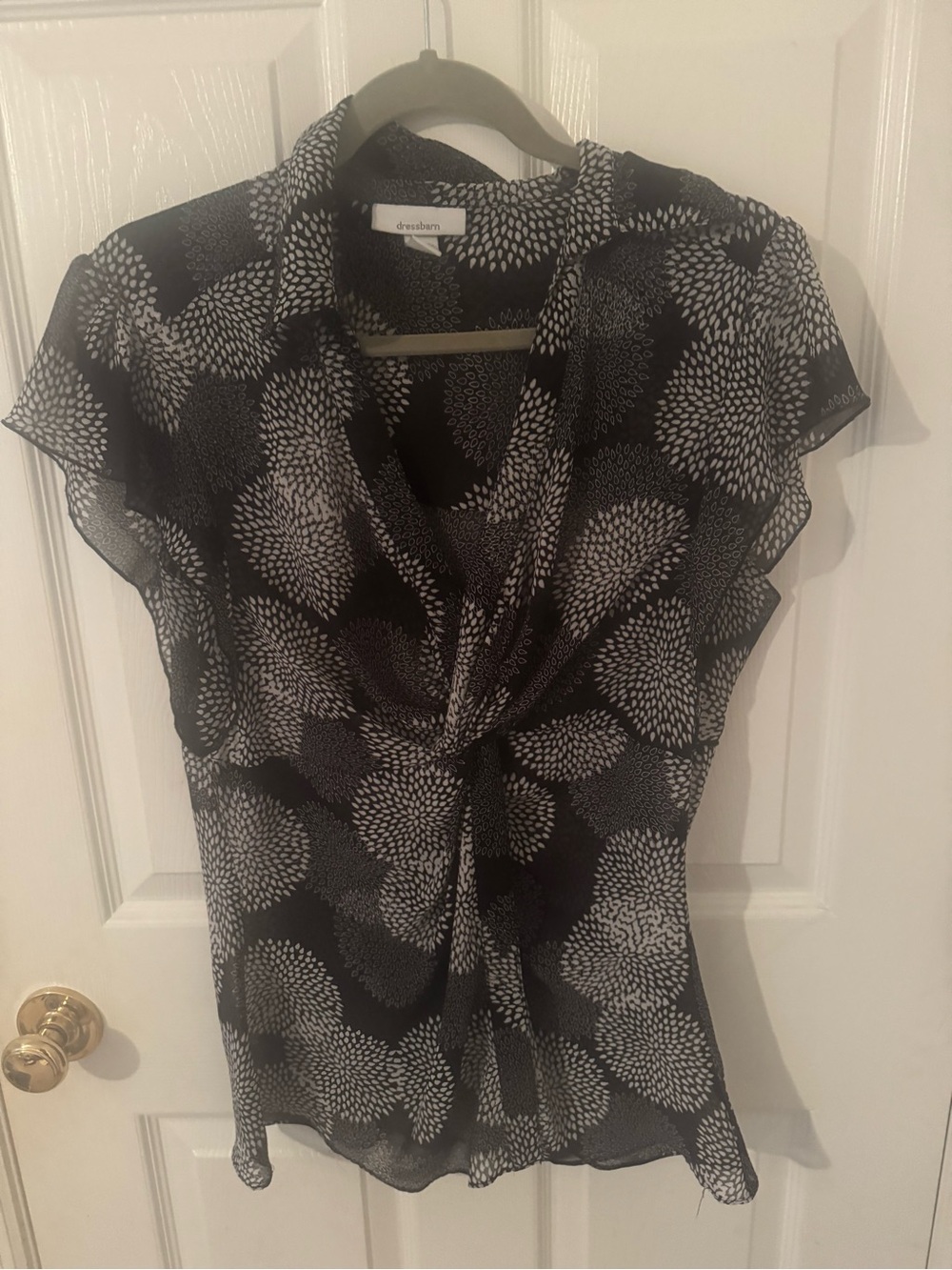 dressbarn Black & White Floral Twist-Front Blouse